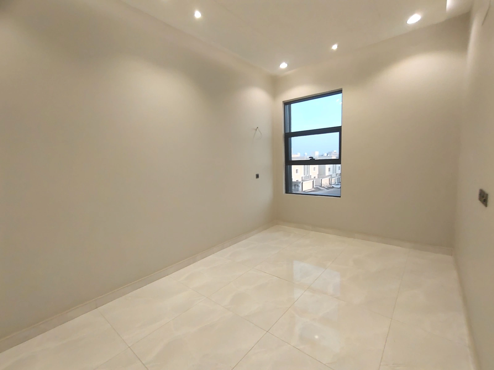 فلل للبيع في خميس مشيط حي المحالة