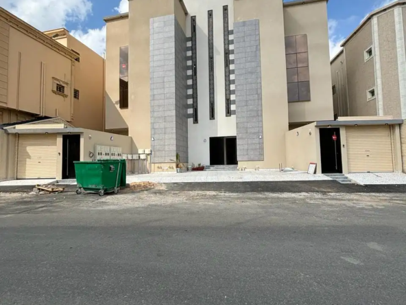 شقق للبيع في حي الموظفين ابها